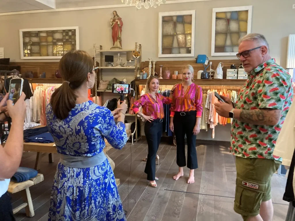 Live-Shopping bei Fräulein Mode und Wohnen