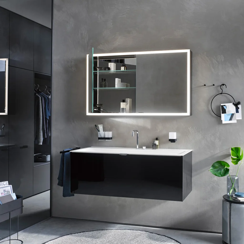 Beispielhaftes Badezimmerinterior