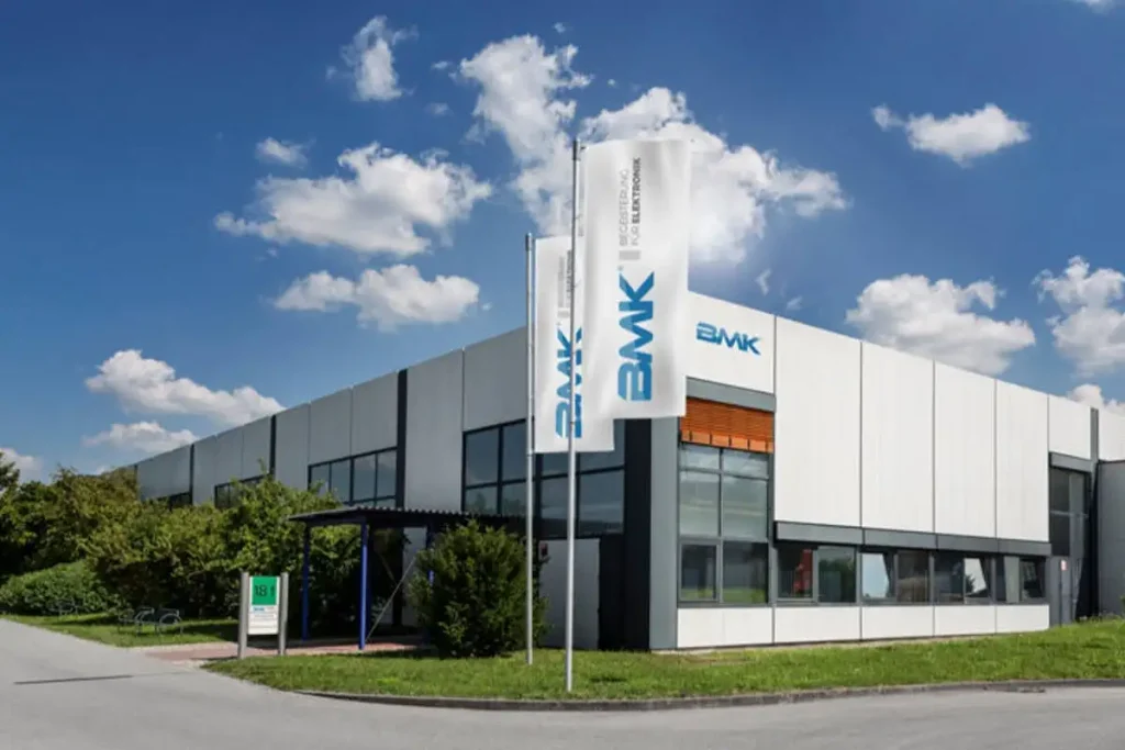 Außenansicht Zentrale BMK