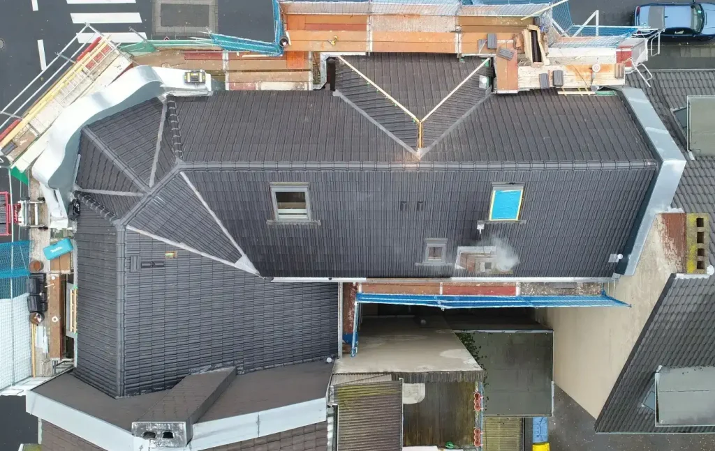 Abbildung der sanierten Dachstruktur, AIRTEAM Aerial Intelligence GmbH